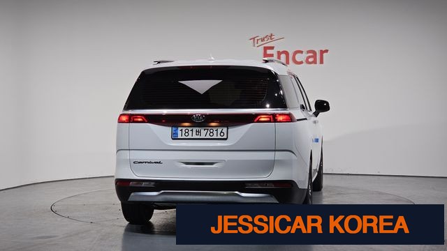 2021 Kia Carnival 4th Gen - Thumbnail 3