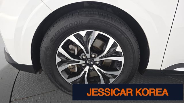 2021 Kia Carnival 4th Gen - Thumbnail 4