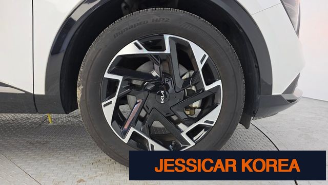 2023 Kia Sportage 5th Gen - Thumbnail 5