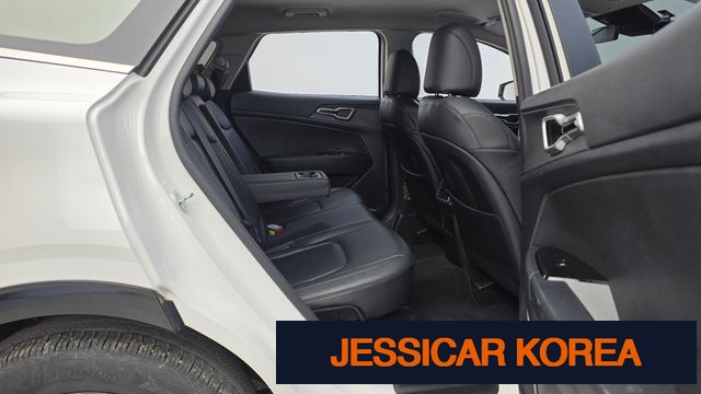 2023 Kia Sportage 5th Gen - Thumbnail 6
