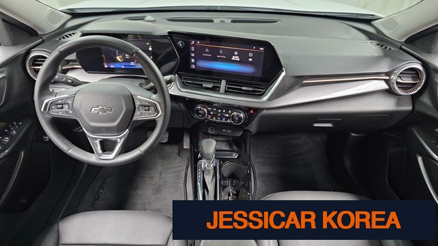 2024 Chevrolet Trax Crossover - Thumbnail 5