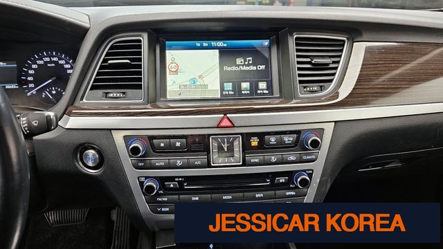 2017 Genesis G80 - Thumbnail 4