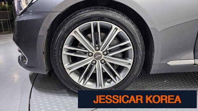 2017 Genesis G80 - Thumbnail 7