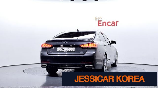 2017 Genesis G80 - Thumbnail 10