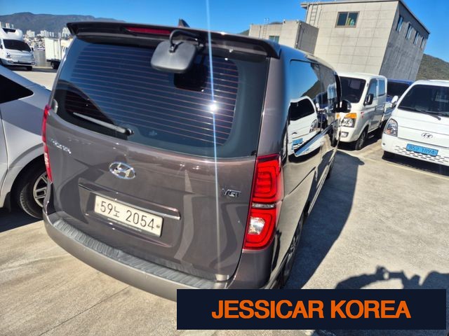 2019 Hyundai The New Grand Starex - Thumbnail 7