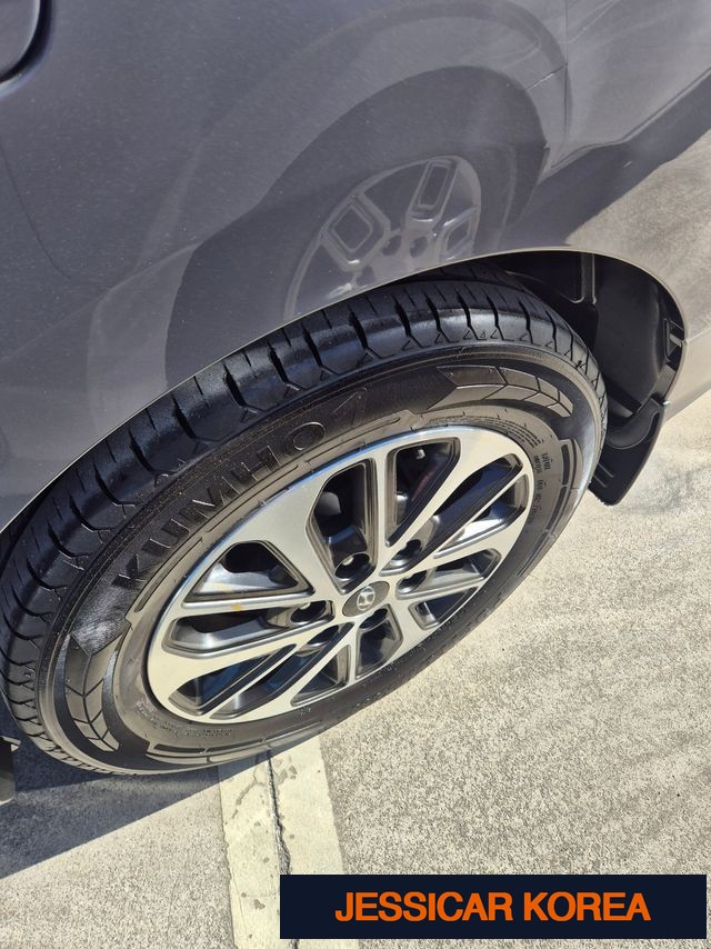 2019 Hyundai The New Grand Starex - Thumbnail 12