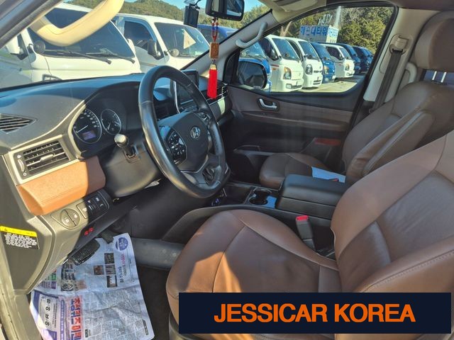 2019 Hyundai The New Grand Starex - Thumbnail 15