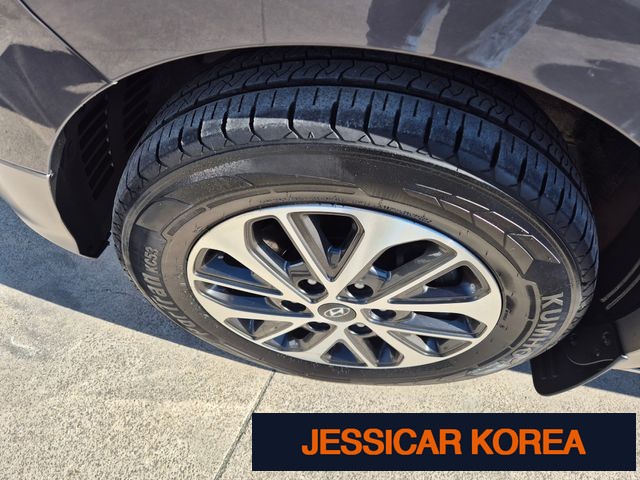 2019 Hyundai The New Grand Starex - Thumbnail 16