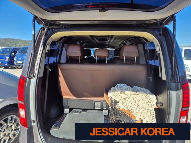 2019 Hyundai The New Grand Starex - Thumbnail 17