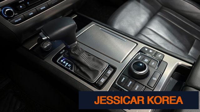 2016 Hyundai Genesis DH - Thumbnail 4