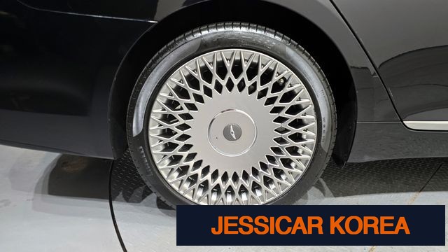 2016 Hyundai Genesis DH - Thumbnail 7