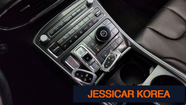 2021 Hyundai The New Santa Fe - Thumbnail 15