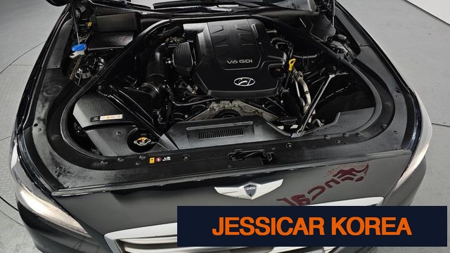 2016 Hyundai Genesis DH - Thumbnail 3