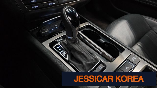 2016 Hyundai Genesis DH - Thumbnail 15