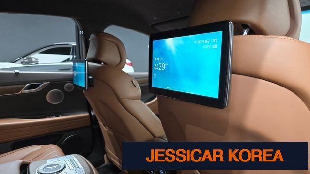2022 Genesis Electrified G80 (RG3) - Thumbnail 14