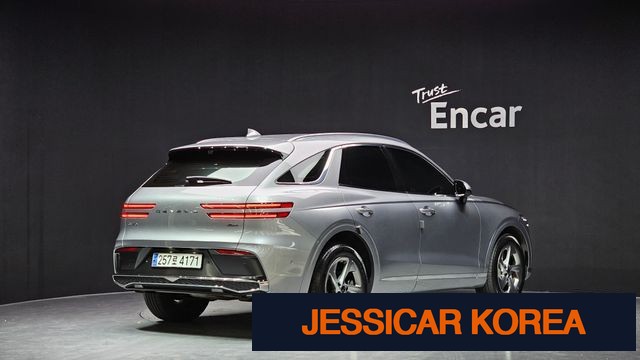 2025 Genesis GV70 - Thumbnail 3