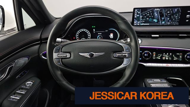 2021 Genesis GV70 - Thumbnail 7