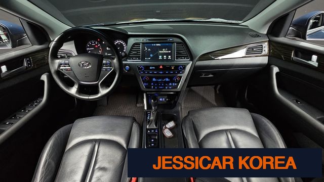 2016 Hyundai LF Sonata - Thumbnail 14