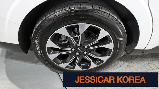 2022 Kia Carnival 4th Gen - Thumbnail 4