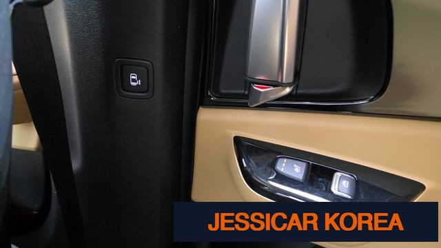 2022 Kia Carnival 4th Gen - Thumbnail 18