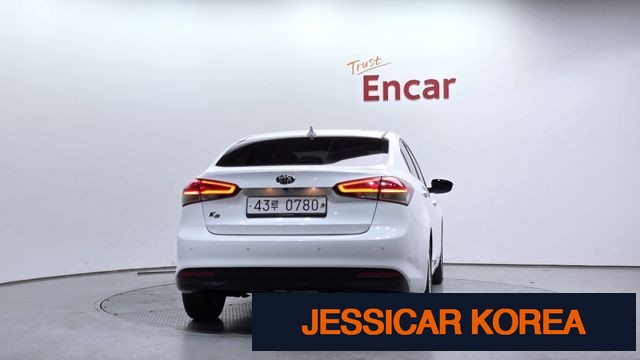 2016 Kia The New K3 - Thumbnail 4