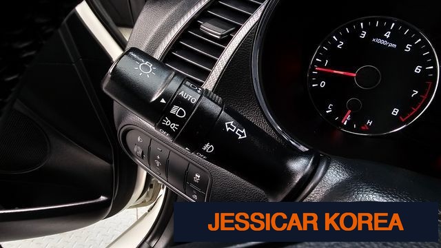 2016 Kia The New K3 - Thumbnail 13