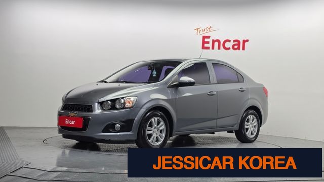 2014 Chevrolet Aveo sedan - Thumbnail 6