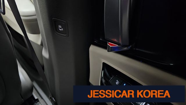 2022 Kia Carnival 4th Gen - Thumbnail 8