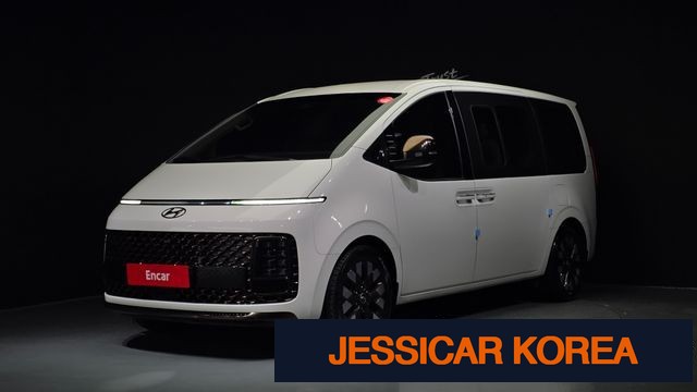 2022 Hyundai Staria - Thumbnail 3
