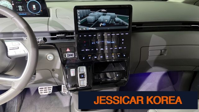 2022 Hyundai Staria - Thumbnail 12