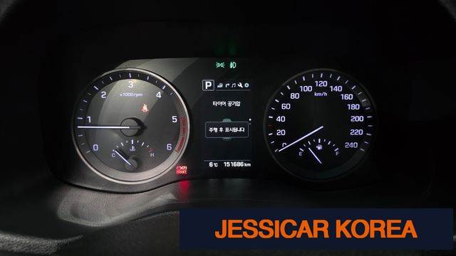 2016 Hyundai All new Tucson - Thumbnail 6
