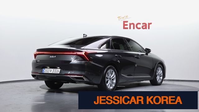 2022 Kia K8 - Thumbnail 11