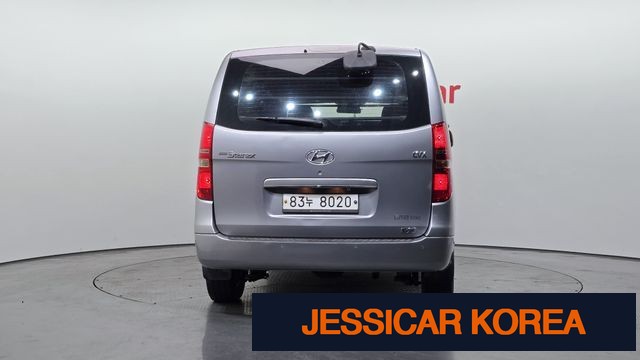 2013 Hyundai Grand Starex - Thumbnail 4