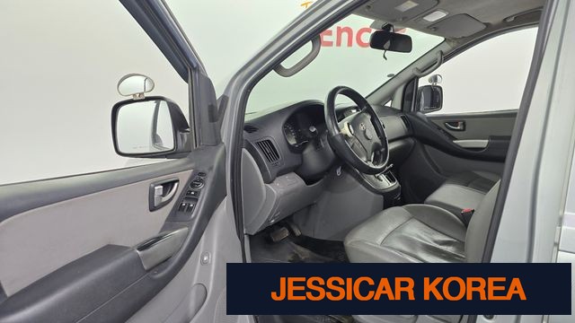 2013 Hyundai Grand Starex - Thumbnail 13