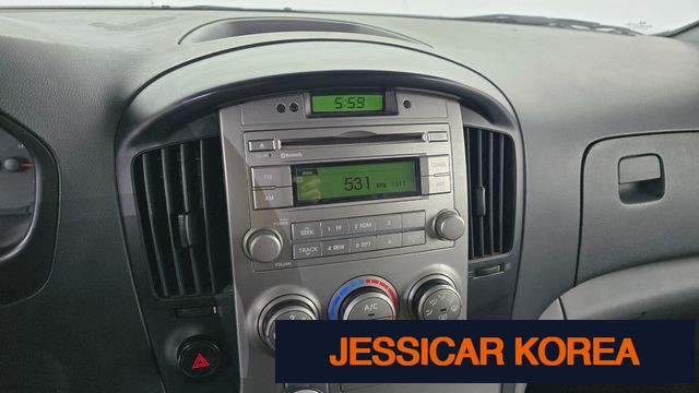 2013 Hyundai Grand Starex - Thumbnail 14