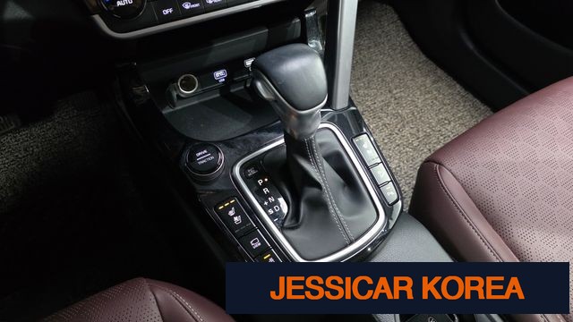 2021 Kia Seltos - Thumbnail 8