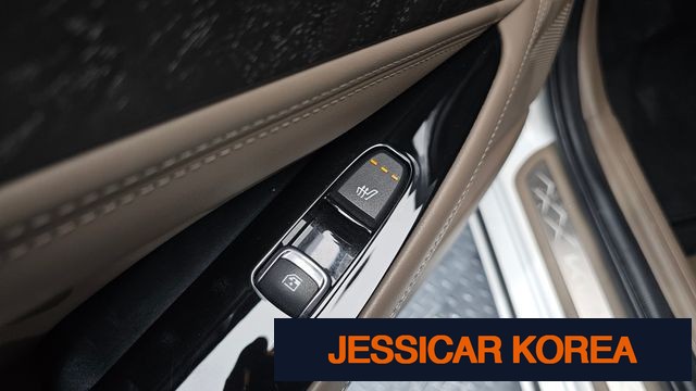 2022 Kia K8 Hybrid - Thumbnail 3