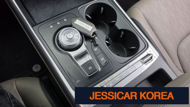 2024 Kia The New Carnival 4th generation - Thumbnail 2