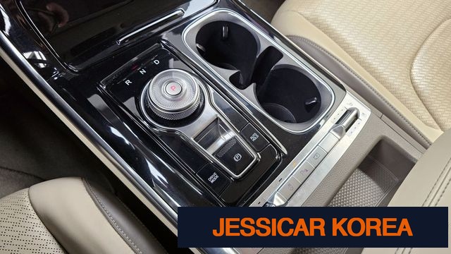2021 Kia Carnival 4th Gen - Thumbnail 9