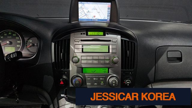 2014 Hyundai Grand Starex - Thumbnail 15