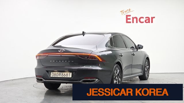 2023 Hyundai The New Grandeur IG Hybrid - Thumbnail 13