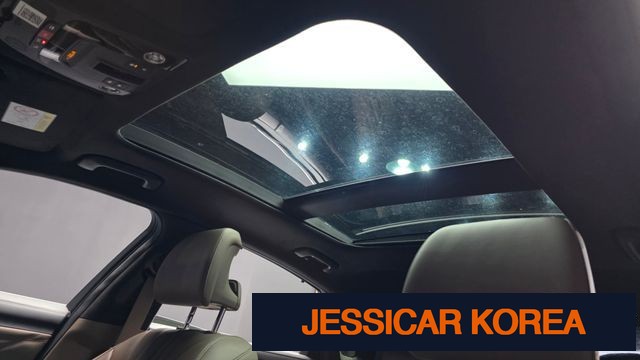 2023 Kia K8 Hybrid - Thumbnail 2