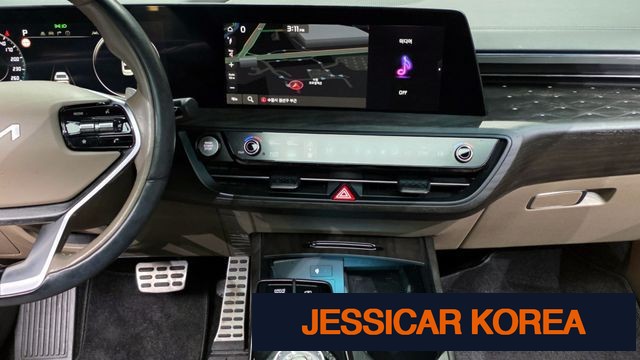2023 Kia K8 Hybrid - Thumbnail 3