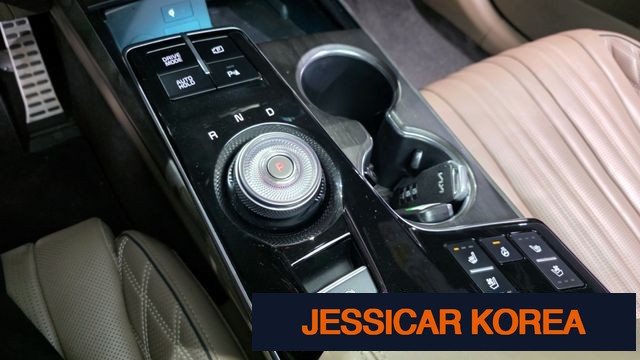 2023 Kia K8 Hybrid - Thumbnail 16