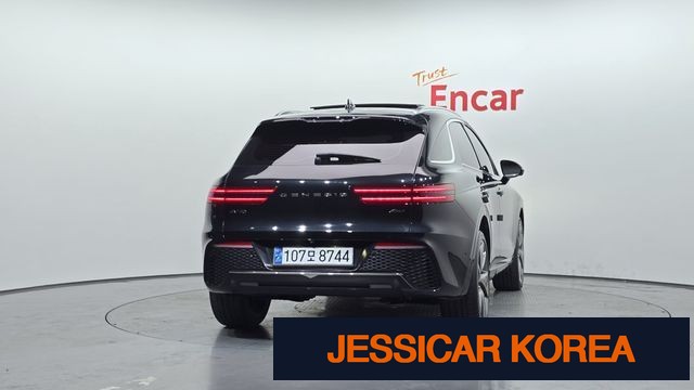 2021 Genesis GV70 - Thumbnail 9
