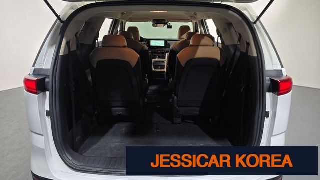 2023 Kia Carnival 4th Gen - Thumbnail 11