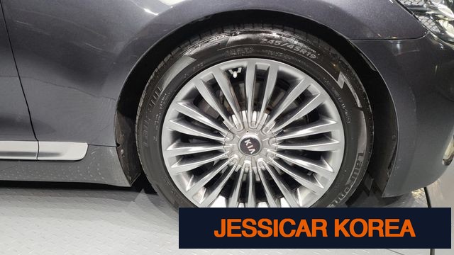 2019 Kia The K9 - Thumbnail 18