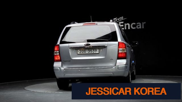 2010 Kia Carnival R - Thumbnail 11
