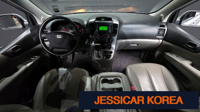 2010 Kia Carnival R - Thumbnail 12