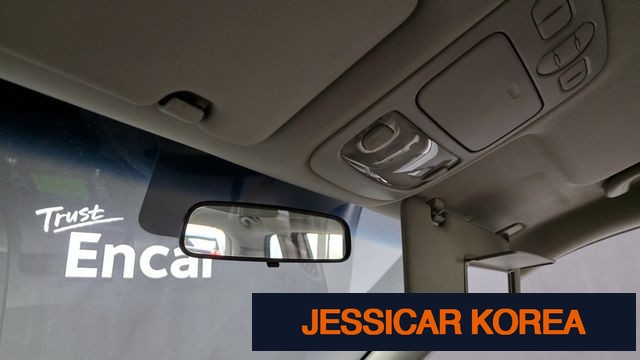 2010 Kia Carnival R - Thumbnail 14